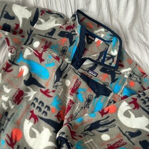 🌄🌈PATAGONIA KIDS PRINTED SWEATER🌈🌄 SIZE XL/14